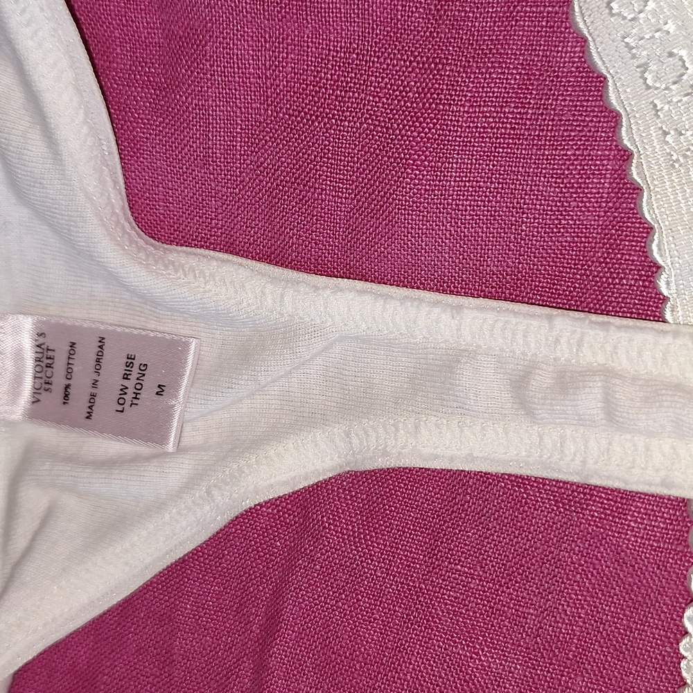 2 Pairs of Painties (1)Vic Secret Low Rise Thong Size M (1) Pair purple Size 6 - Picture 8 of 10
